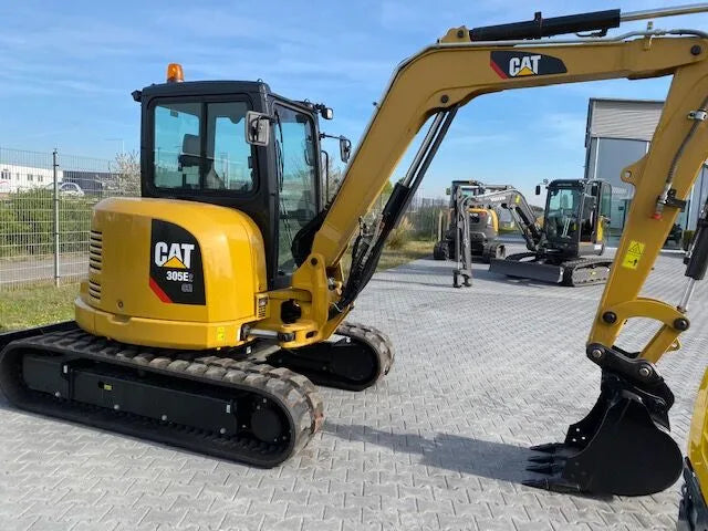 Mini pelle CATERPILLAR 305ECR