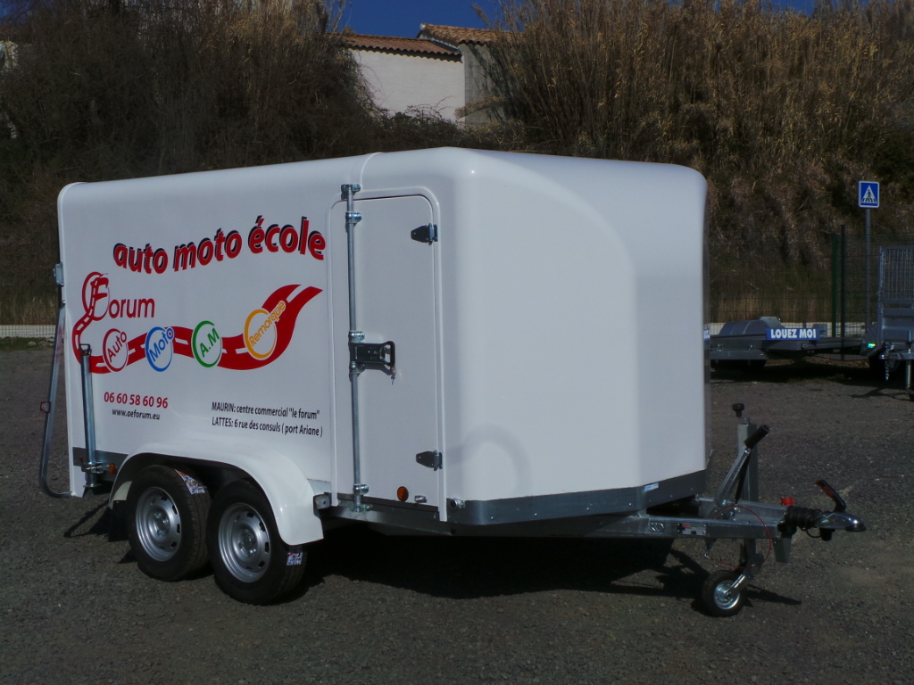 Modèle big box double essieux